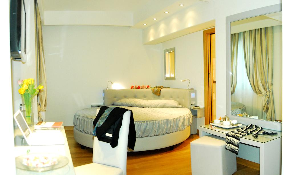 Royal Caserta Hotel