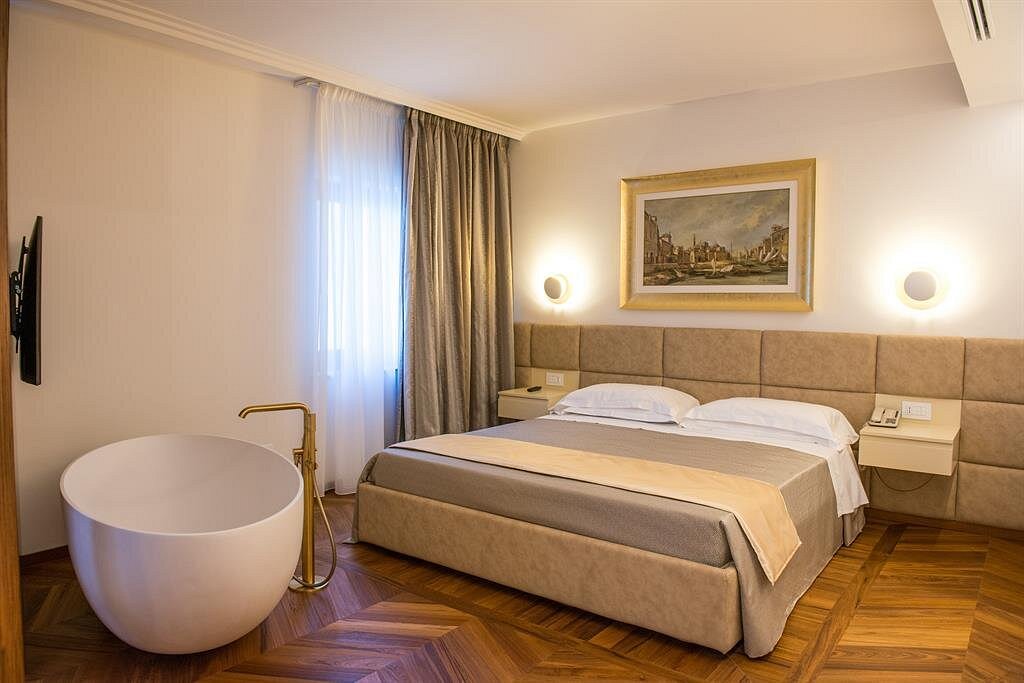 Pizzomunno Vieste Palace Hotel