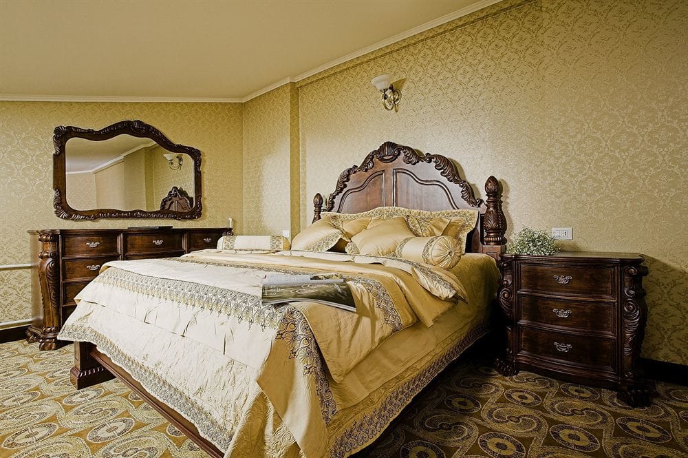 London Hotel
