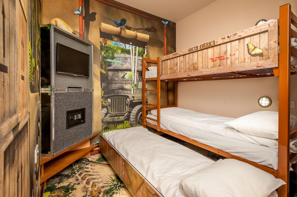 Chessington Safari Hotel