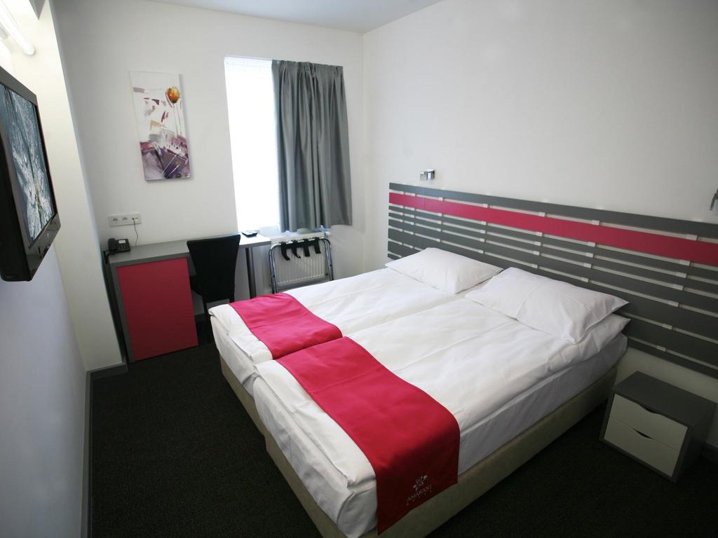 Amarant Hotel