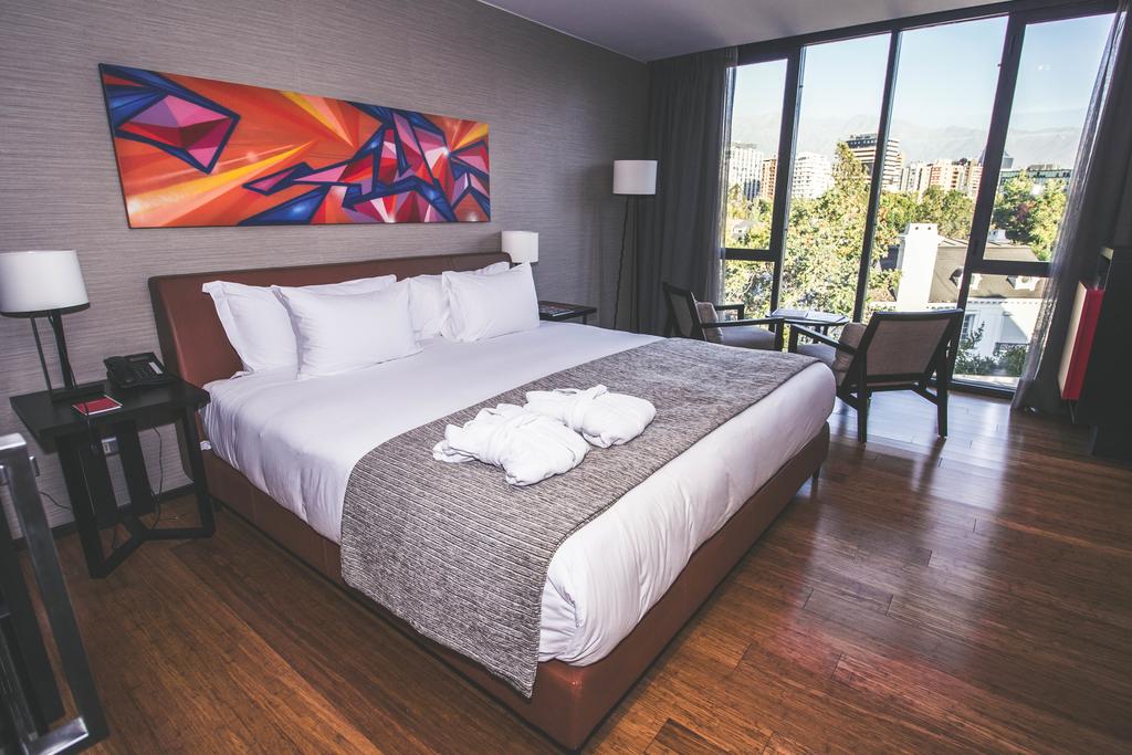Ladera Hotel