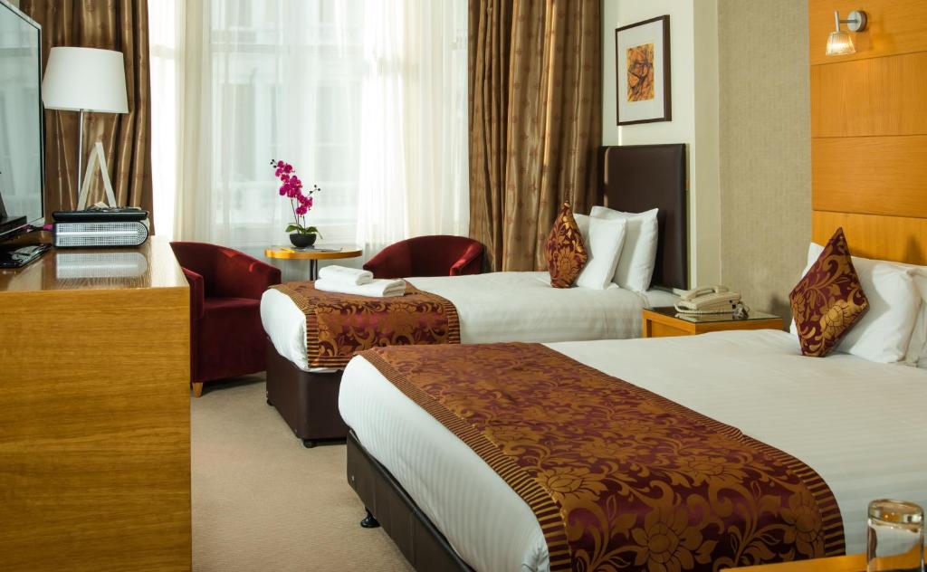 The Park City Grand Plaza Kensington