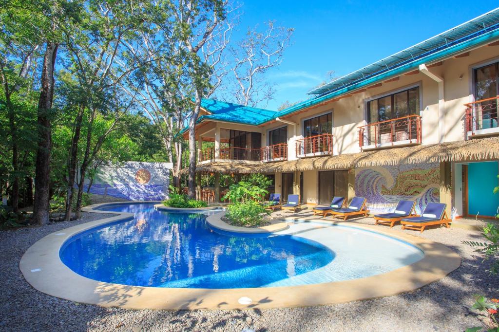 Olas Verdes Hotel