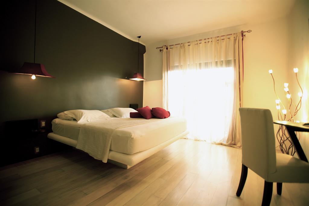 Kinbe Deluxe Boutique Hotel