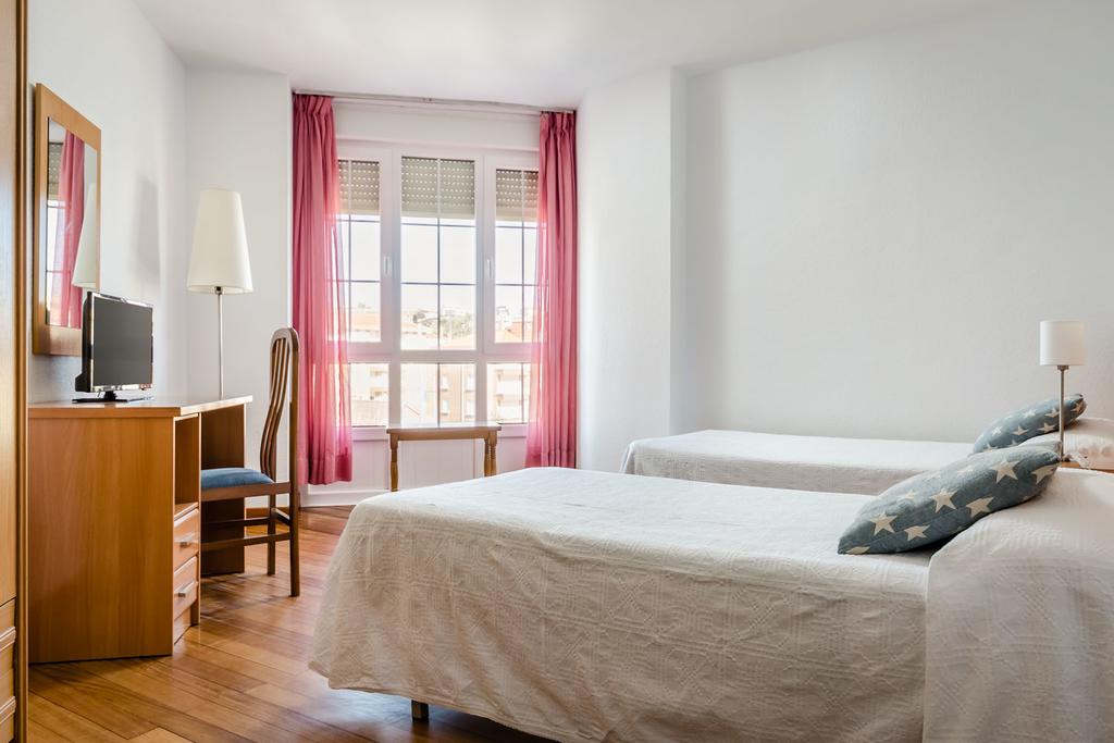 Hotel Surfances