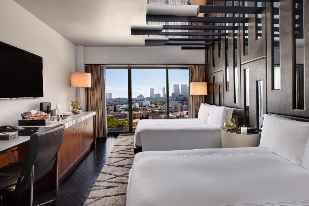 SIXTY Beverly Hills Hotel (Formerly Thompson)