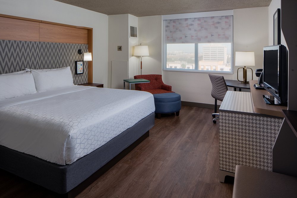 Holiday Inn Tampa Westshore - Airport Area, an IHG Hotel (Formerly Wyndham)