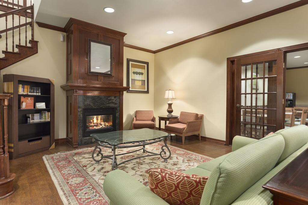 Sonesta Essential IAH Airport JFK Boulevard (Formerly Country Inn)