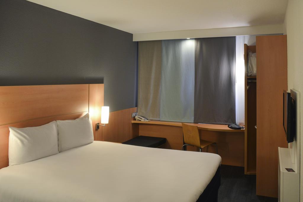 B&B Hotel Amiens Centre Cathedrale (Formerly Ibis)