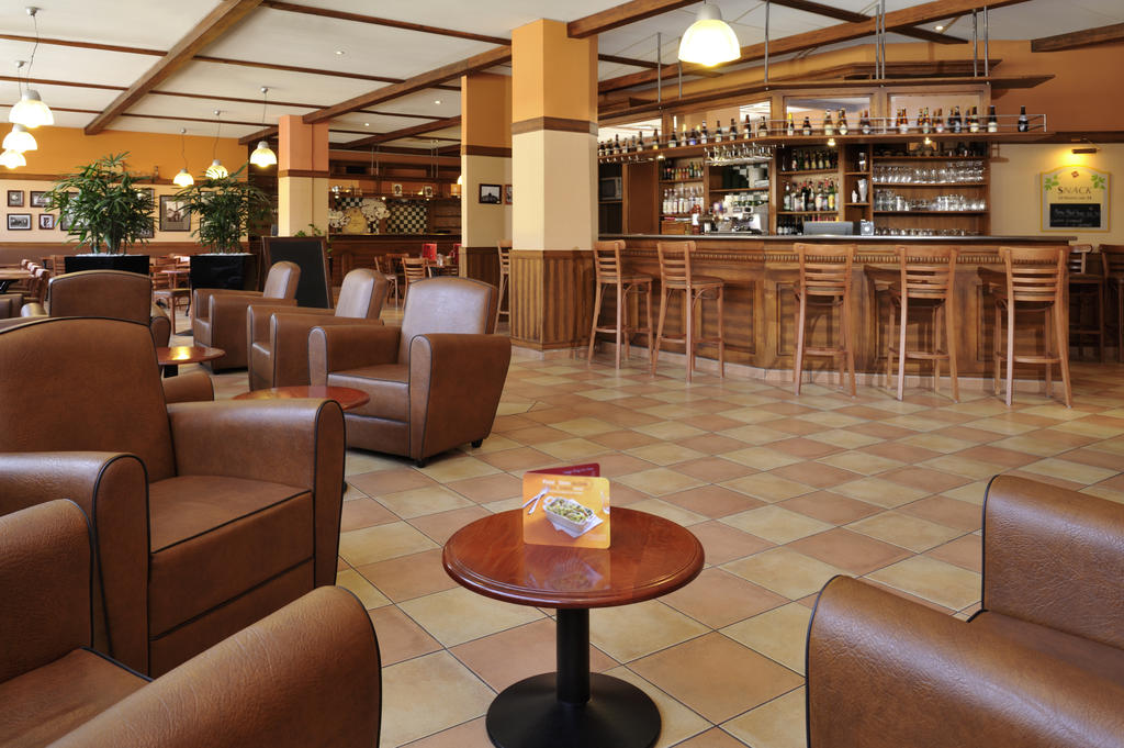 B&B Hotel Amiens Centre Cathedrale (Formerly Ibis)