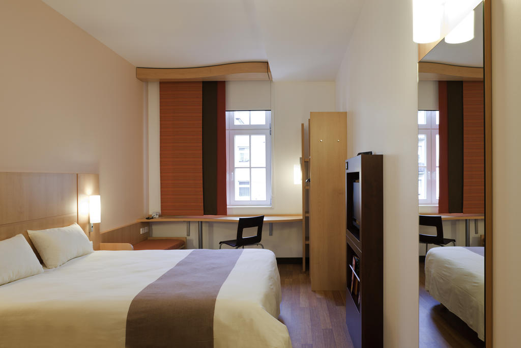 B&B Hotel Amiens Centre Cathedrale (Formerly Ibis)