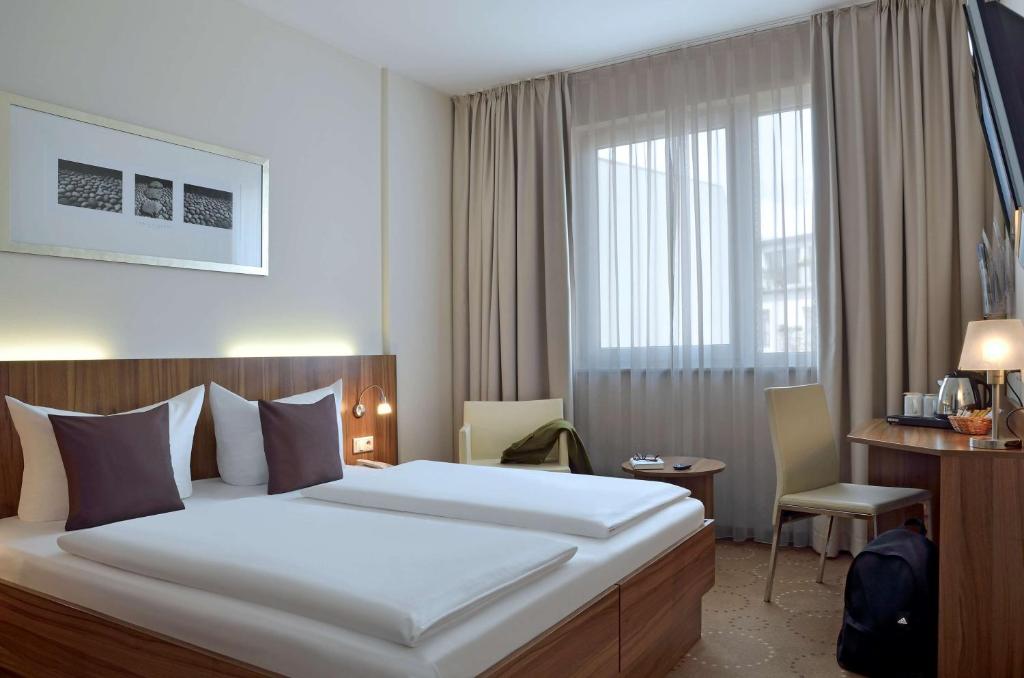 B&B Hotel Berlin City-Ost (Formerly Best Western)