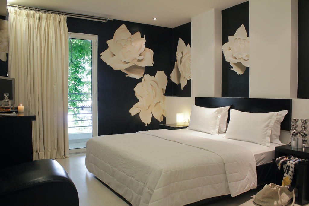 Galaxy Art Hotel