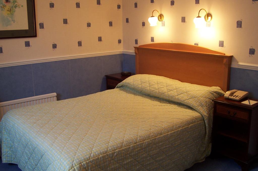 The Boship Lions Farm Hotel