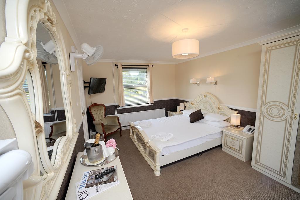 The Boship Lions Farm Hotel