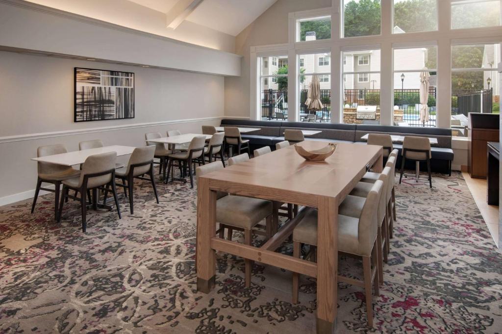 Residence Inn by Marriott Atlanta Alpharetta/North Pt Mall
