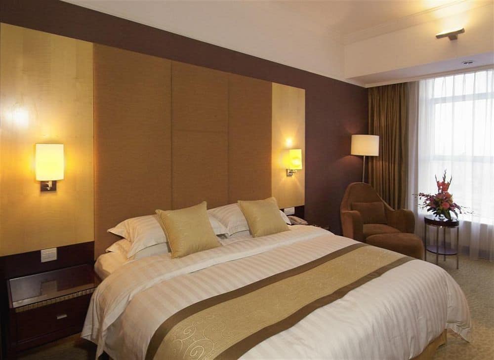 Golden Diamond Hotel