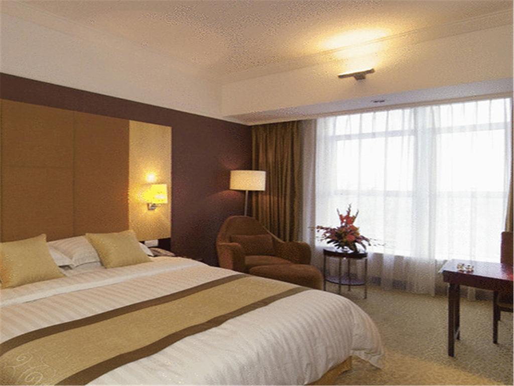 Golden Diamond Hotel