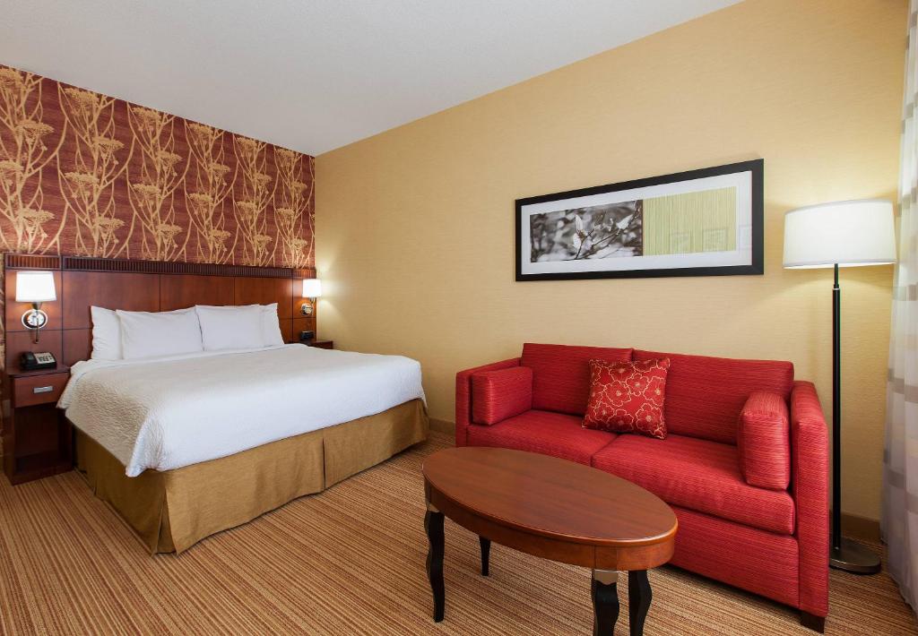 Courtyard by Marriott Chicago Schaumburg/Woodfield Mall