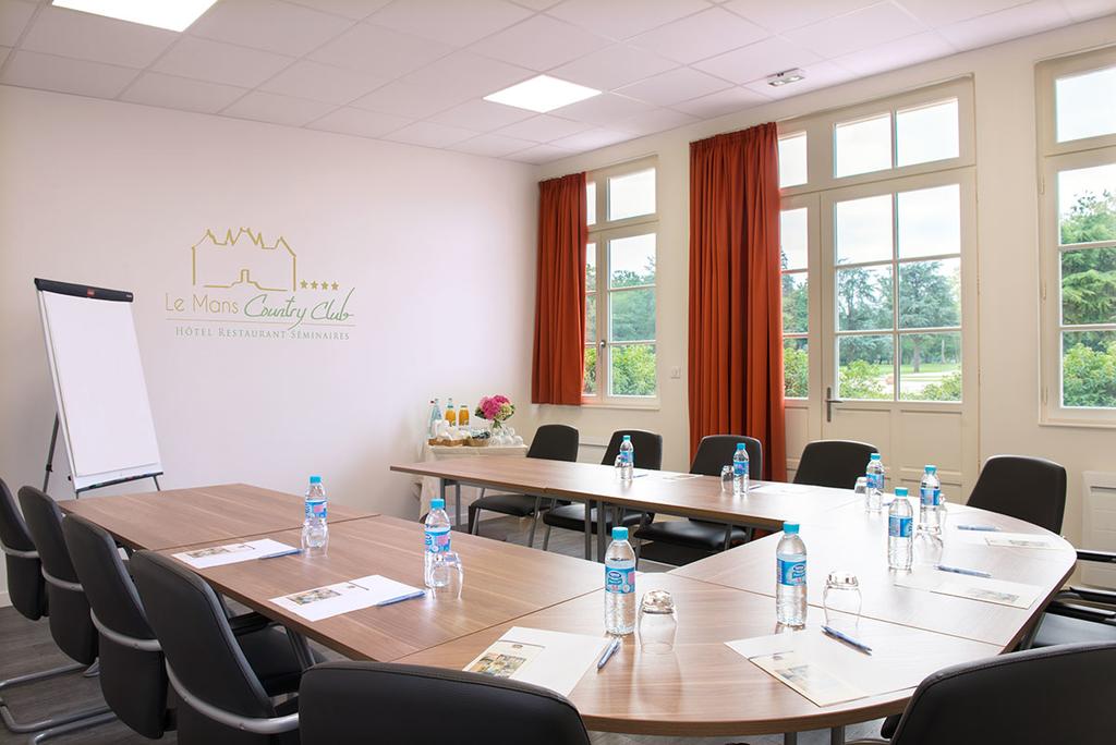 Best Western Premier Le Mans Country Club