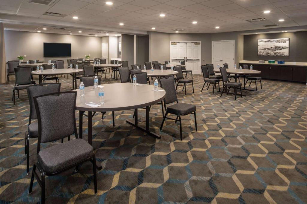Residence Inn By Marriott Fair Lakes Fairfax