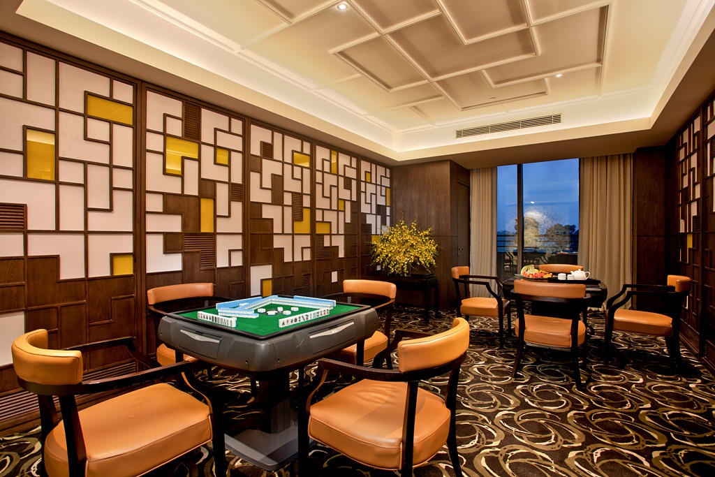 Crowne Plaza Lake Malaren