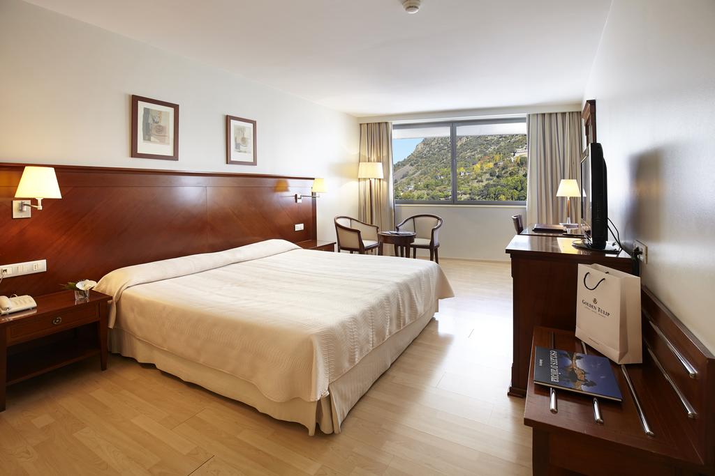 Golden Tulip Andorra Fenix Hotel
