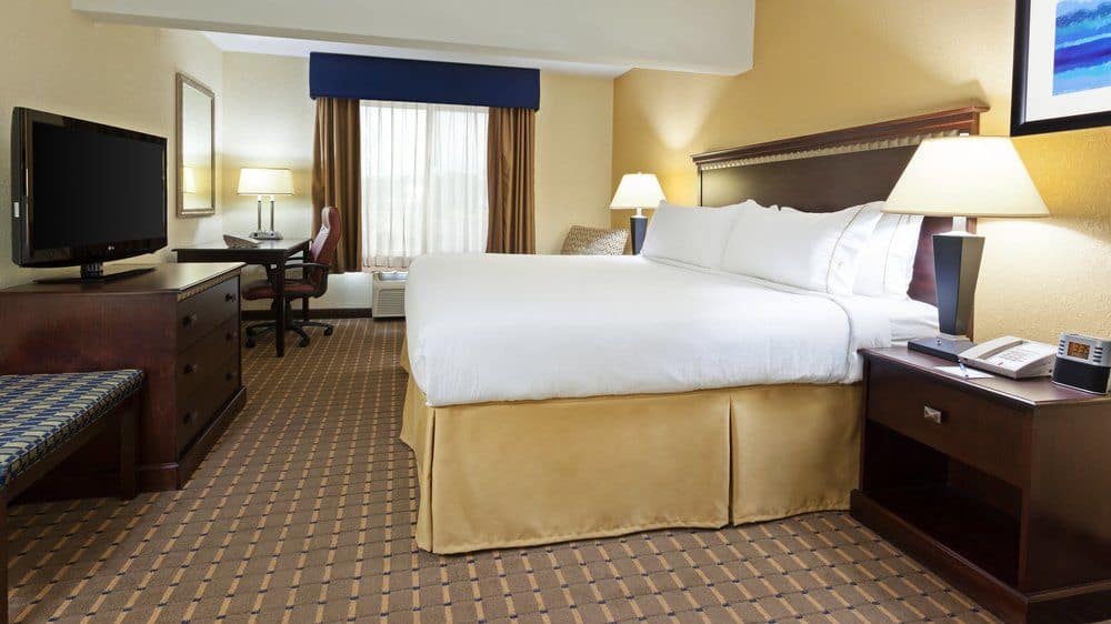 Holiday Inn Express & Suites Allentown West