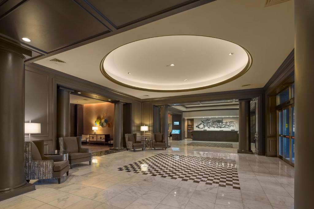 Hilton Alexandria Old Town