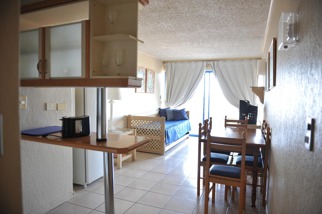 MR Mar Suites