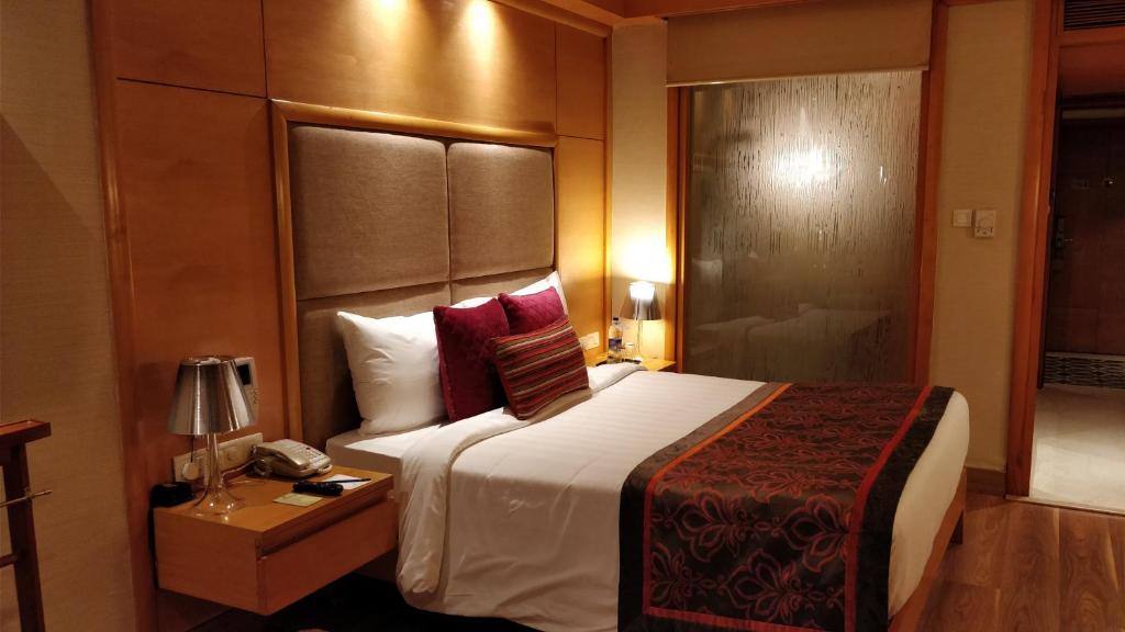 Jaypee Vasant Continental