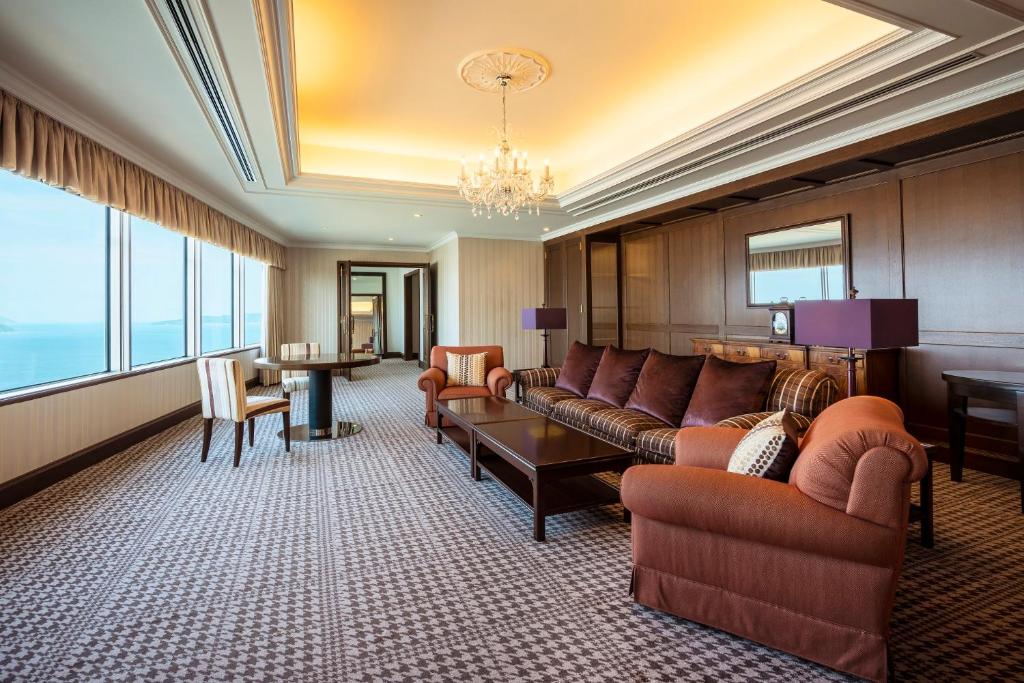 Hilton Fukuoka Sea Hawk
