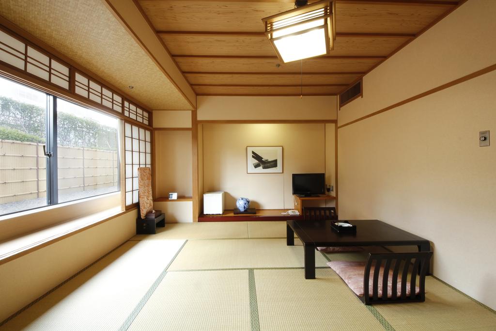 Hiroshima Garden Palace