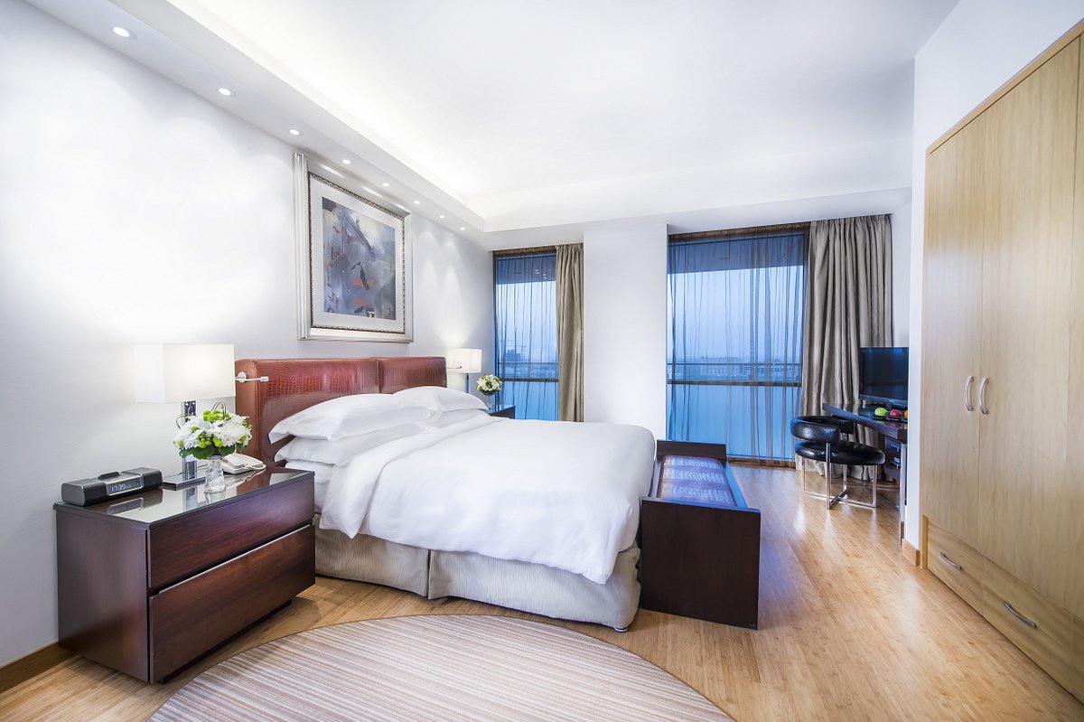 BurJuman Arjaan by Rotana