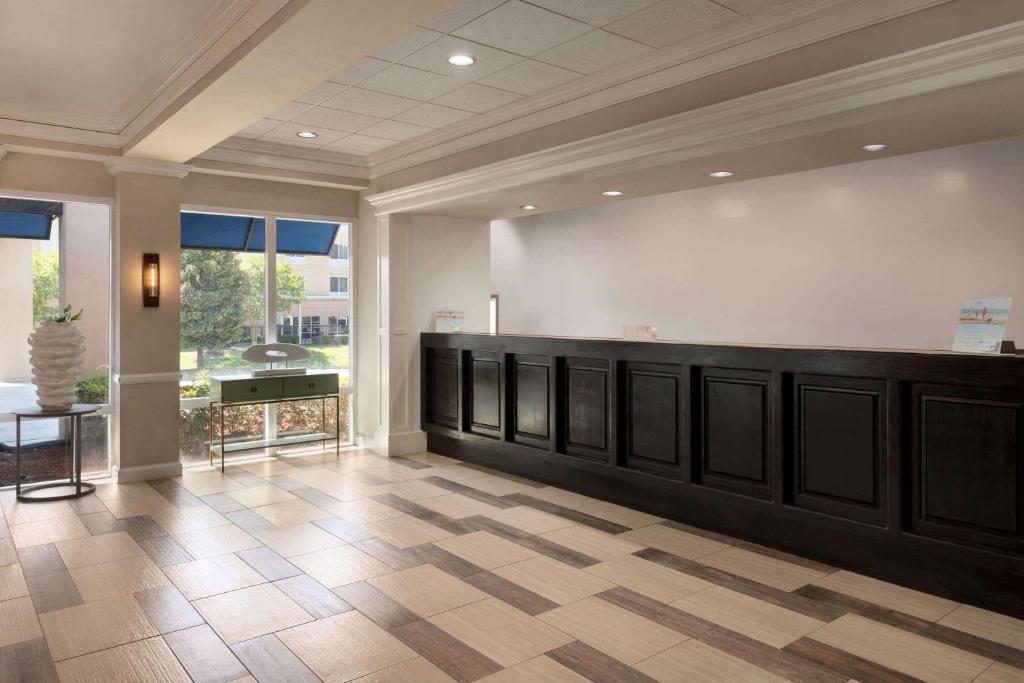 Baymont Inn & Suites Augusta Fort Gordon