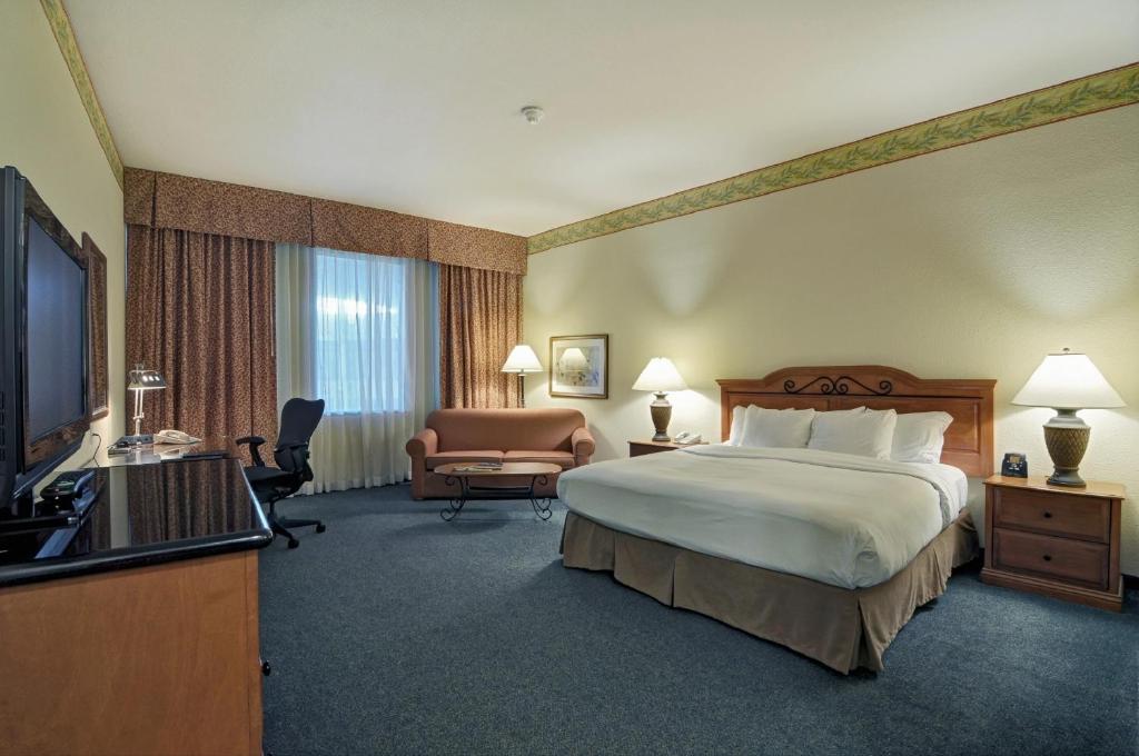 Hilton Austin Airport
