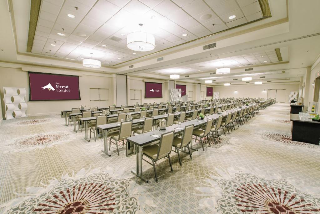 Courtyard by Marriott Nashua