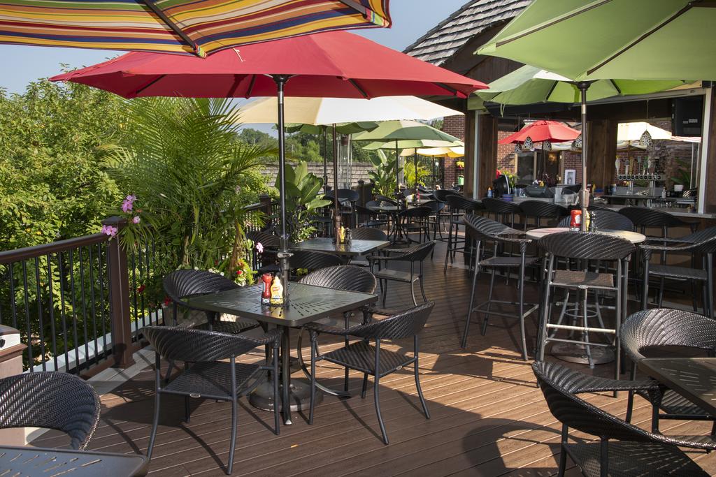 Best Western Plus White Bear Country Inn