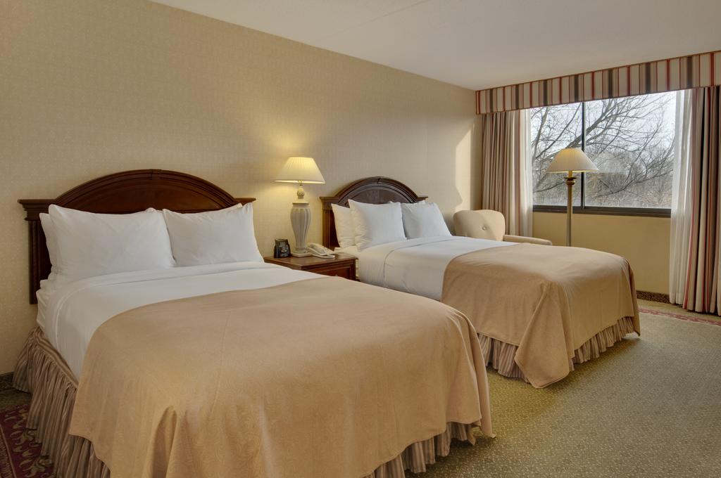 Hilton Woodcliff Lake