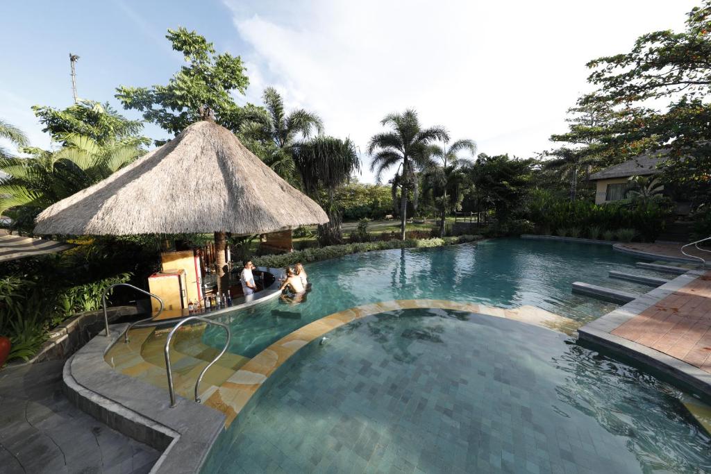 MARA RIVER SAFARI LODGE at Bali Safari & Marine Park