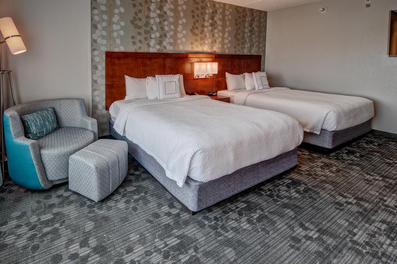 Courtyard by Marriott Newport News Airport