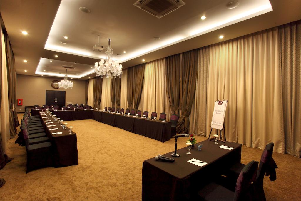 Amaroossa Hotel Bandung