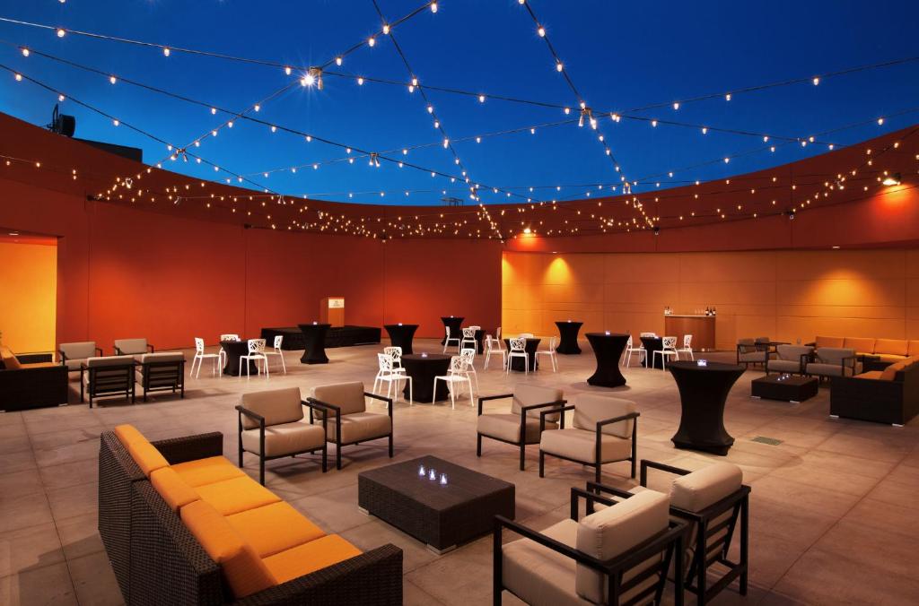 Sheraton Phoenix Downtown (Formerly Sheraton Grand)
