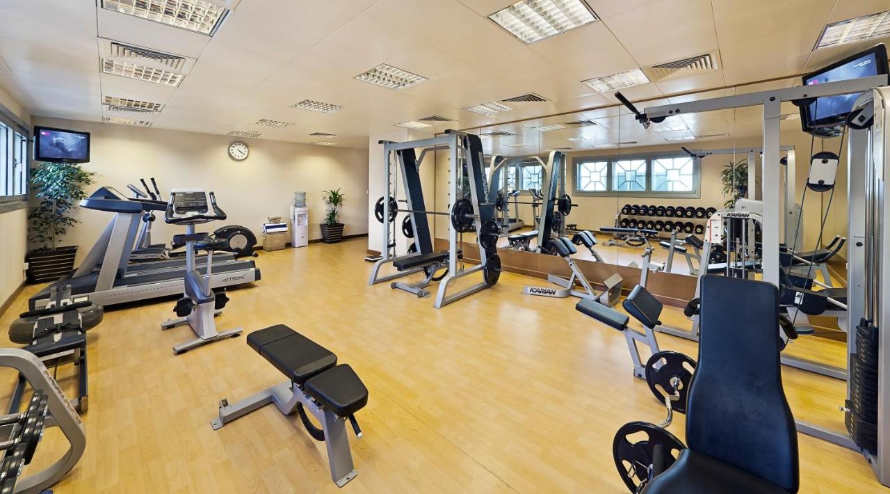Al Manzel Hotel Apartments