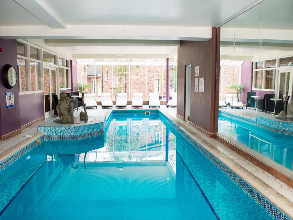 Hallmark Hotel Llyndir Hall