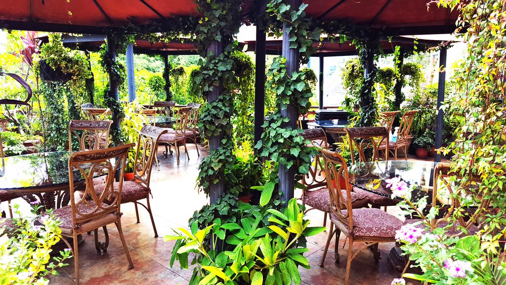 Howard Johnson Inn Guatemala City