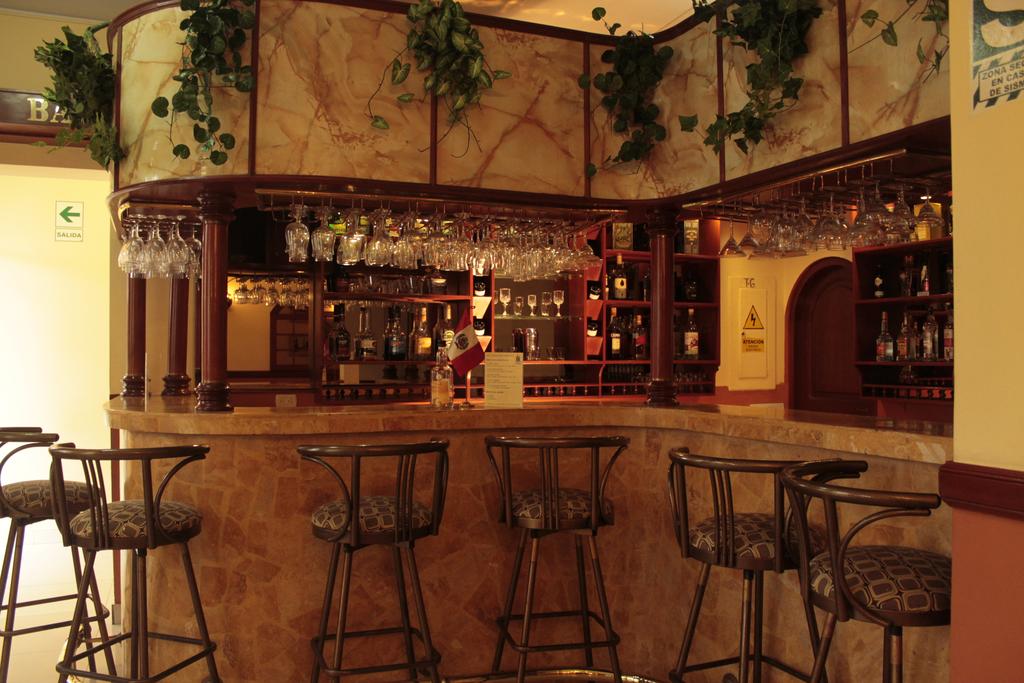 Manhattan Inn Airport Hotel