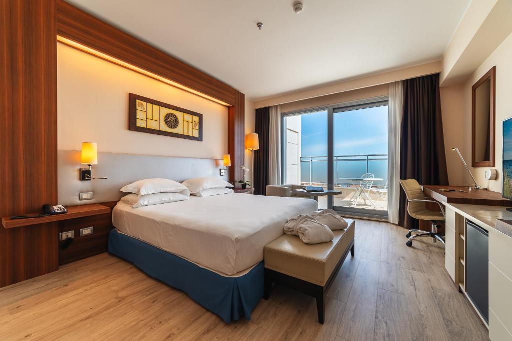 DoubleTree by Hilton Hotel Olbia - Sardinia