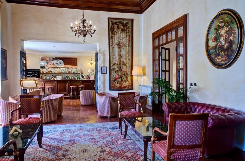 Grand Hotel Royal (Formerly Best Western)
